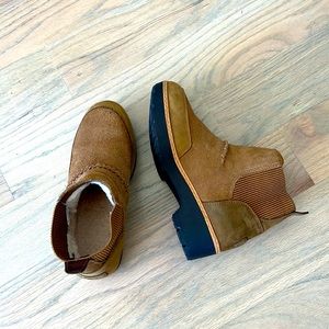 UGG Kress Ankle Boot